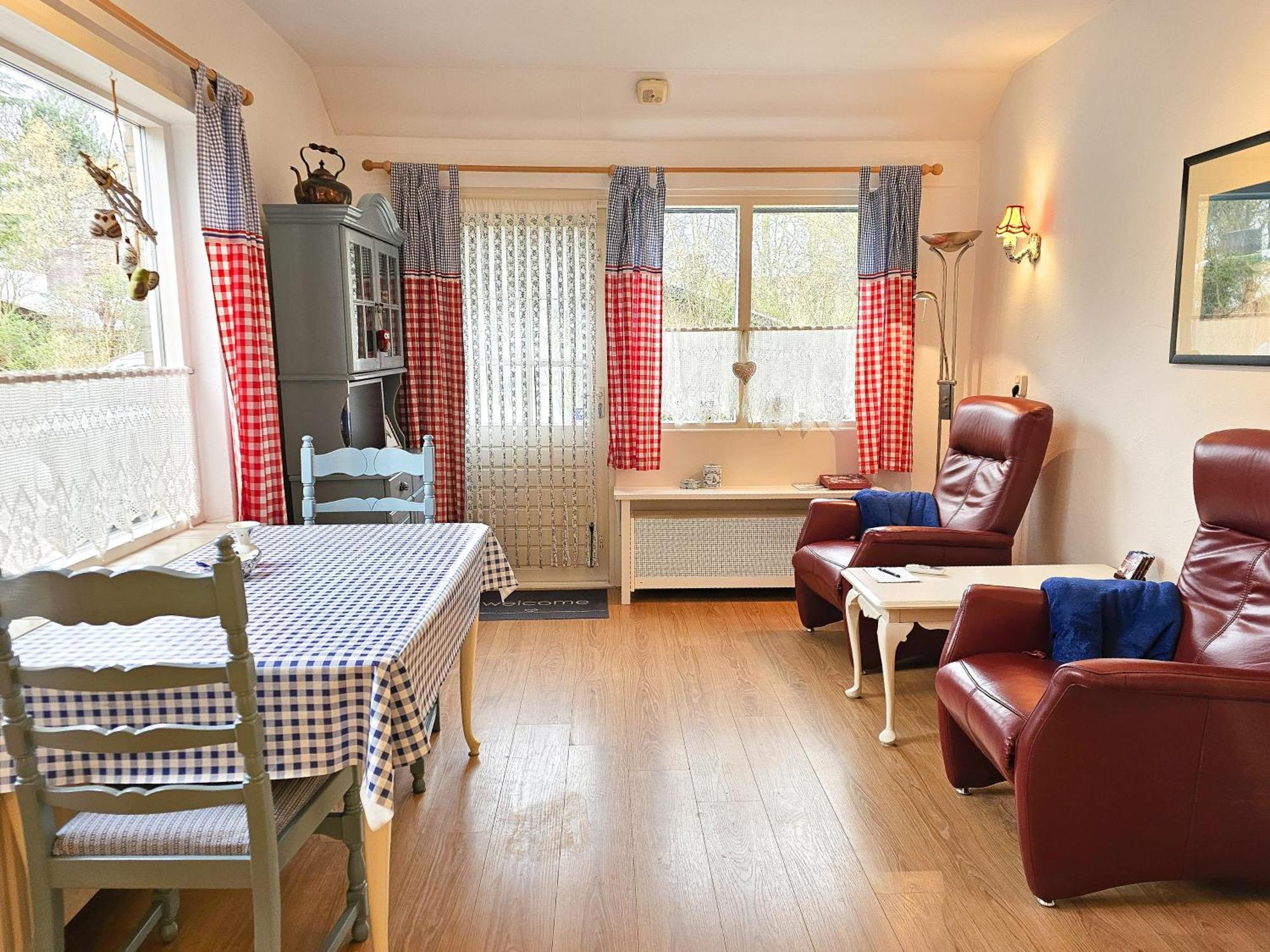 Vakantiewoning 'Villa Asterlaan' Ok36 Оосткапелл Экстерьер фото